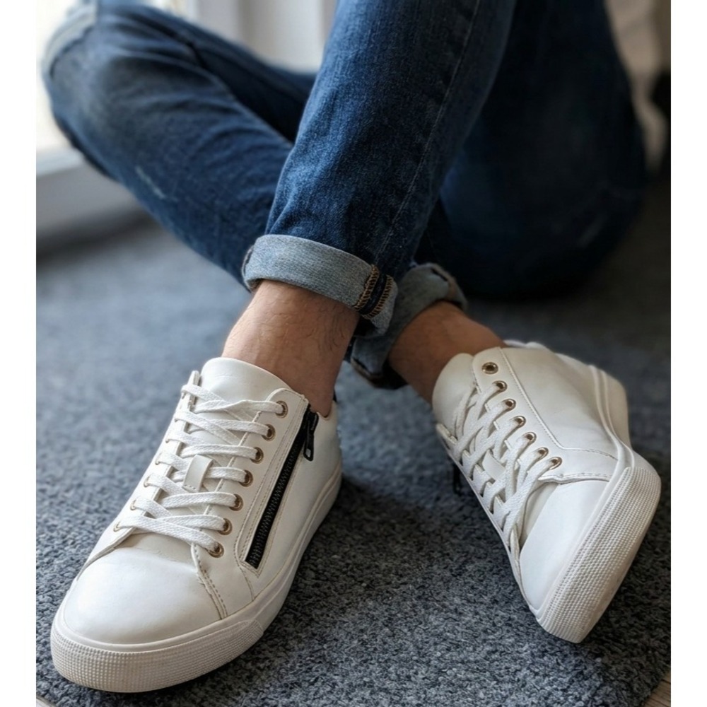 Zara Men's‎ Urban Zippered Sneaker-Size 44 (10.5)-White Black zipper/ Gold Metal